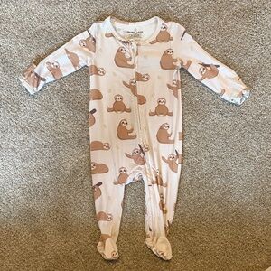 Caden Lane Sloth Print Footie
